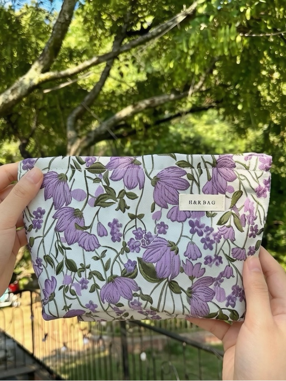H&R Bag Lavender Floral Cosmetic Pouch